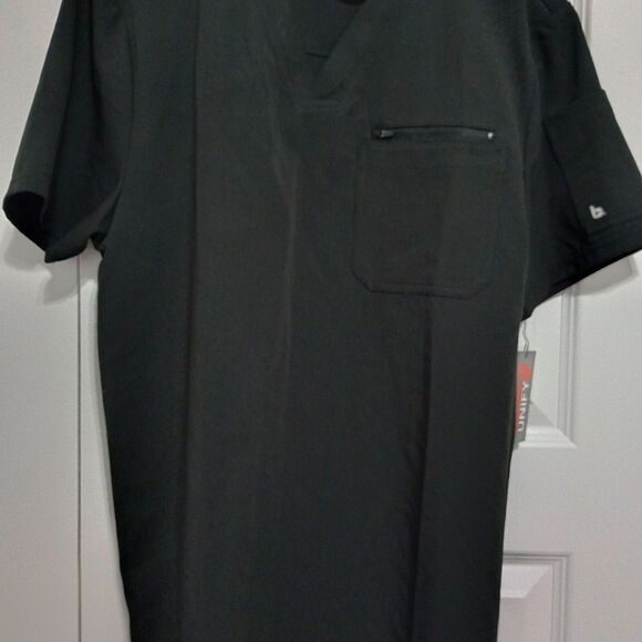 **NWT** BarCo Unisex Black Work, Barber, Scrub Shirt, Top Size M - Picture 1 of 4